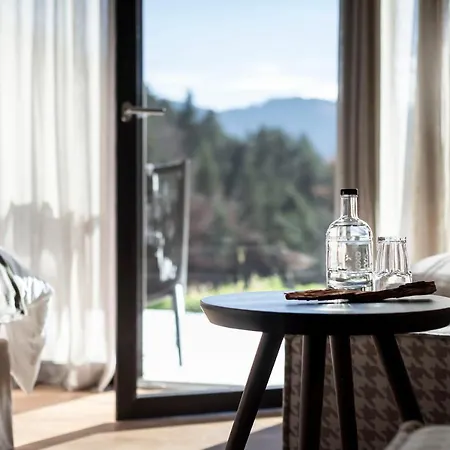 Gfell Hotel 3*
